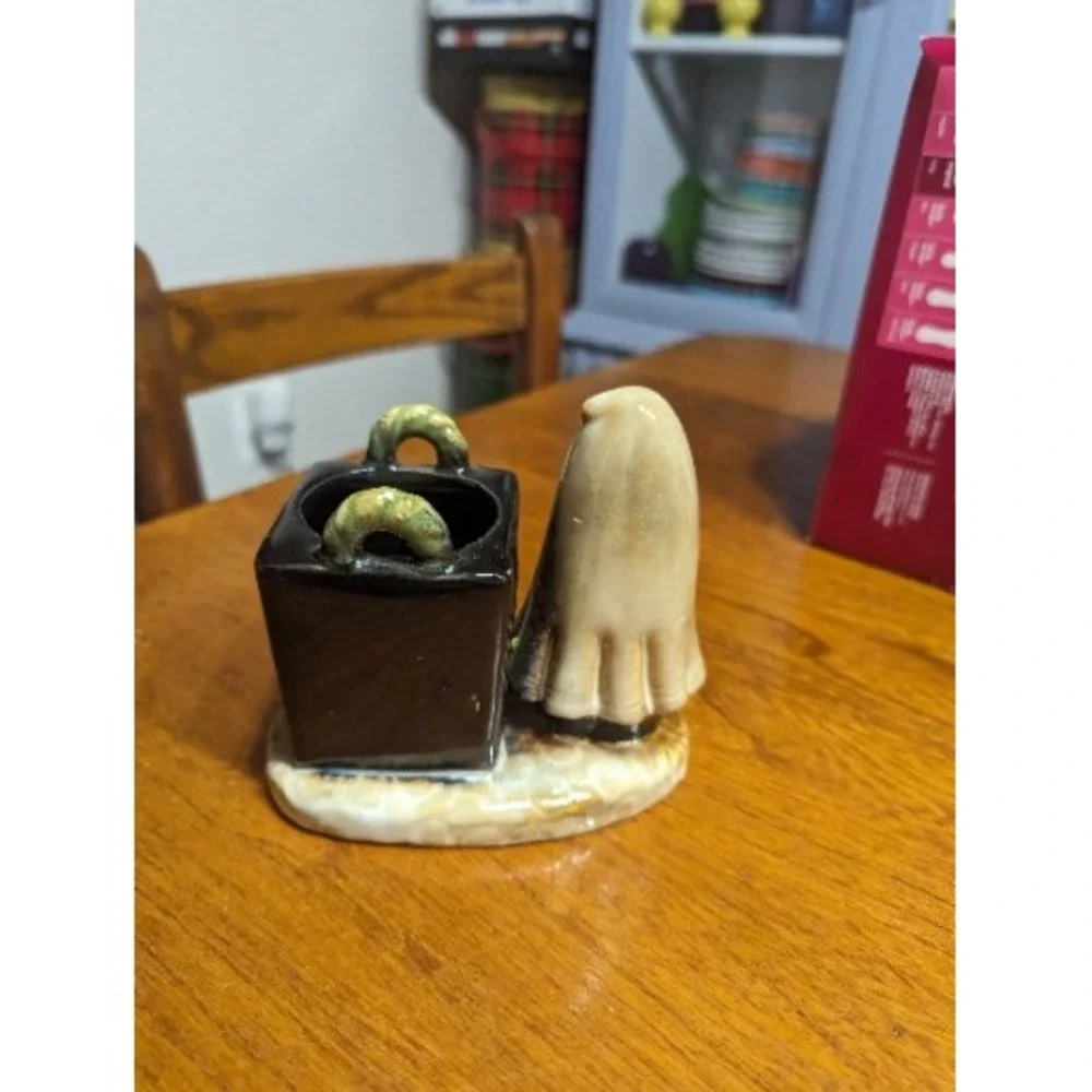 Yankee Candle Halloween Candle Holder Ghost With Treat Bag Tea Light Holder